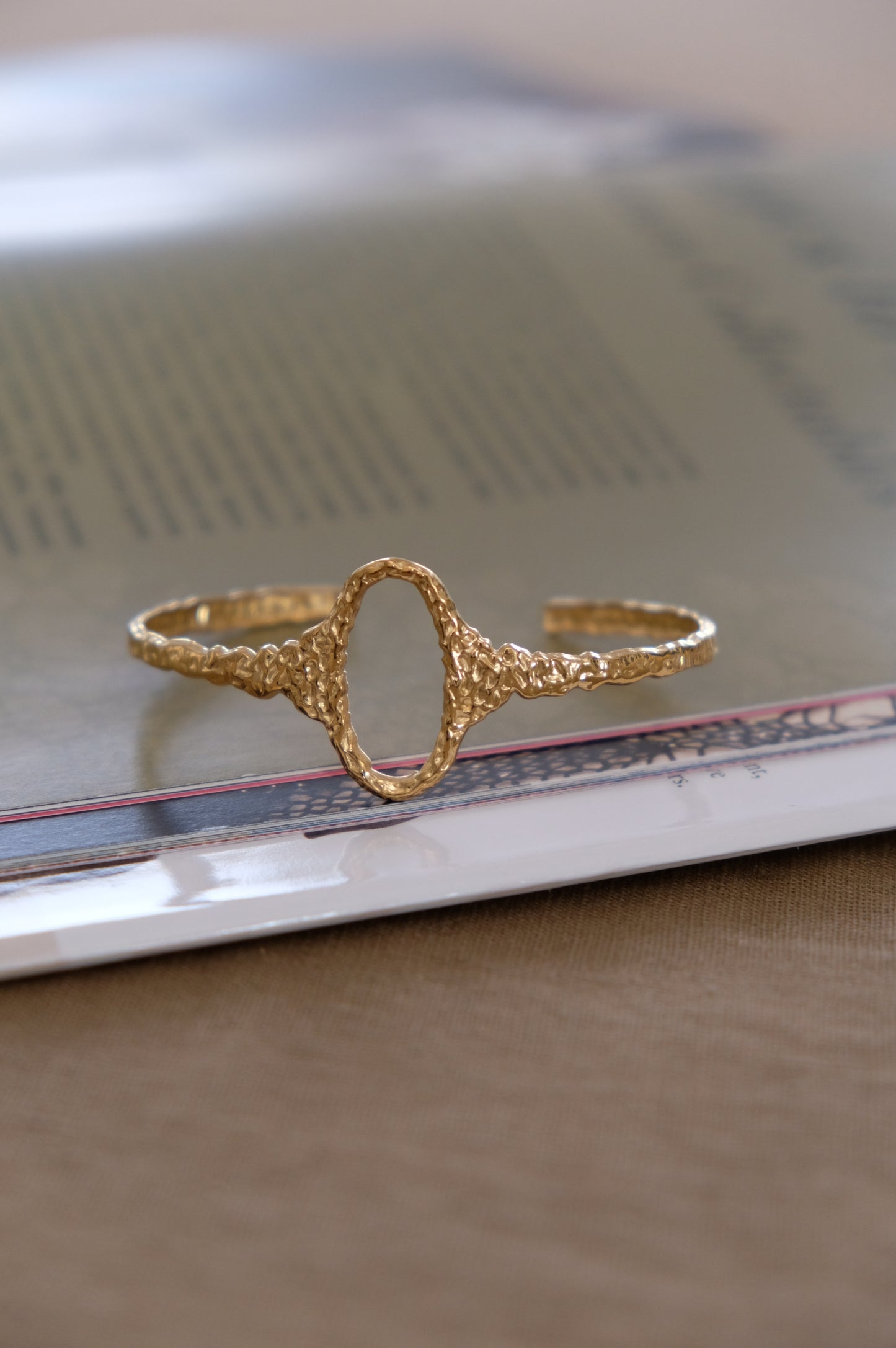 Bracciale con OVALE