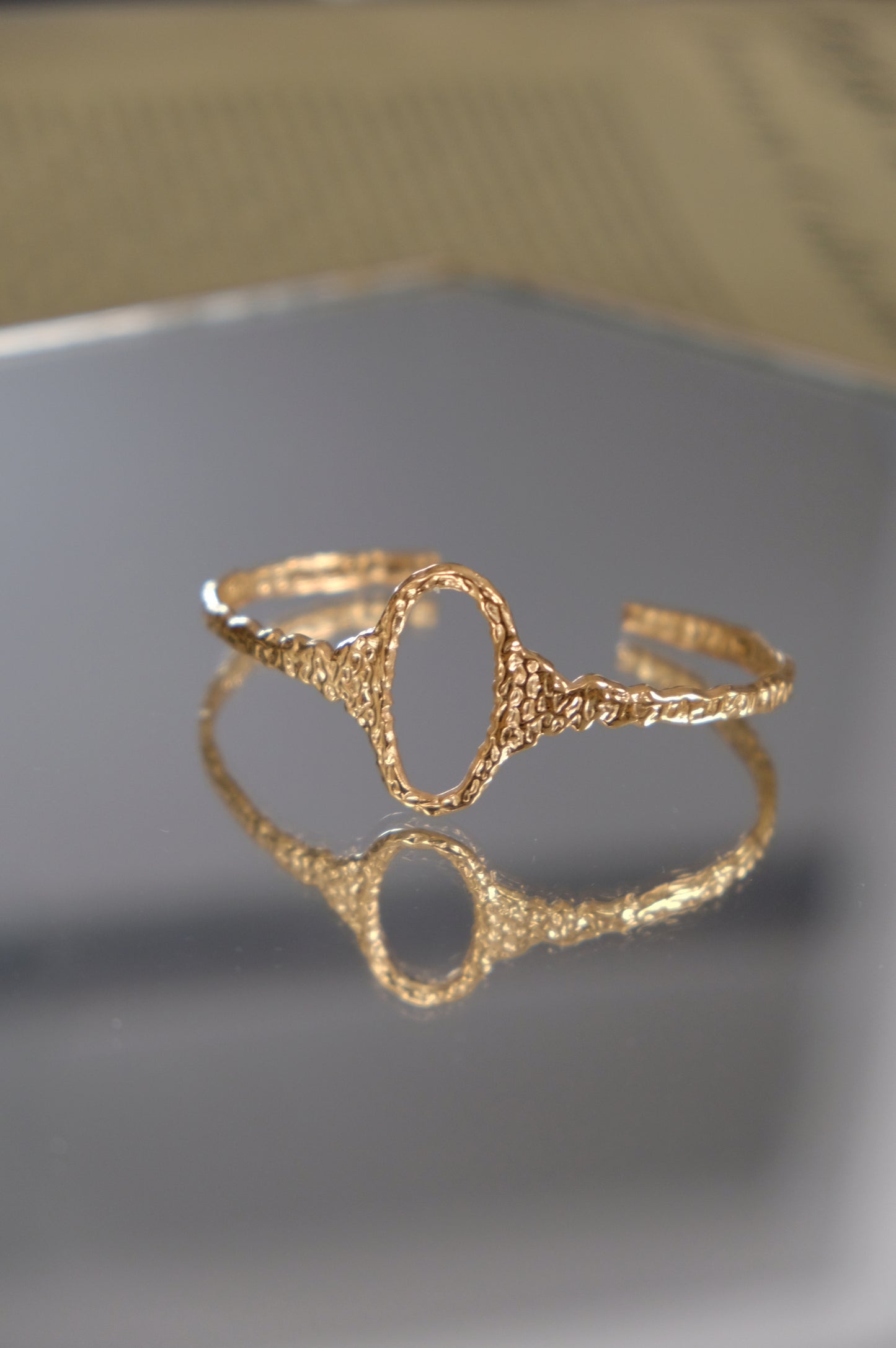 Bracciale con OVALE