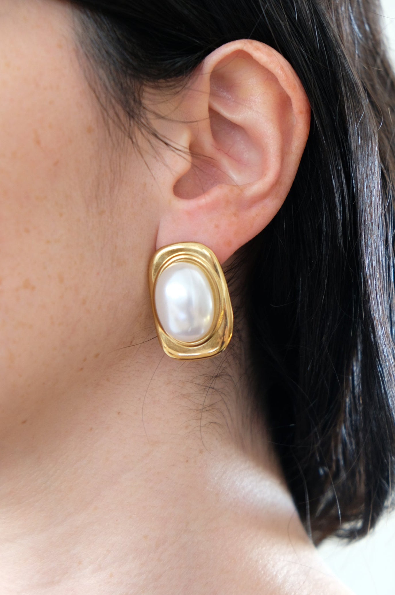 Orecchini BOTTONE PERLA